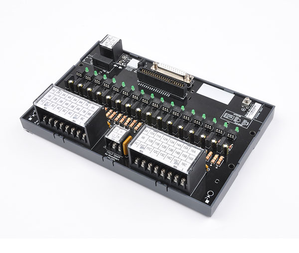 ȫ���ܱ��o�͸��T����������ݔ����Ӱ� 16DI-OP-A220